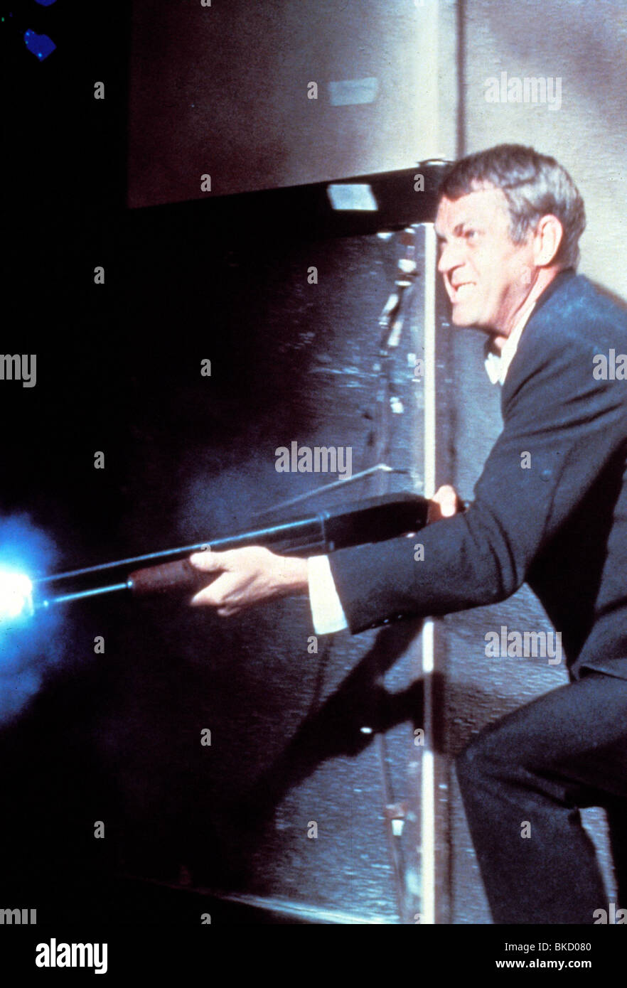 THE GETAWAY (1972) STEVE MCQUEEN GTWY 022 Foto Stock