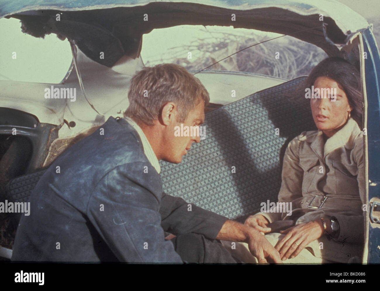 THE GETAWAY (1972) STEVE MCQUEEN, ALI MACGRAW GTWY 025 Foto Stock