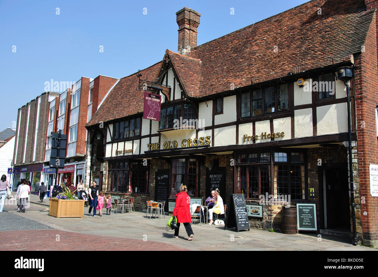 Il vecchio Cross Hotel, North Street, Chichester, West Sussex, in Inghilterra, Regno Unito Foto Stock