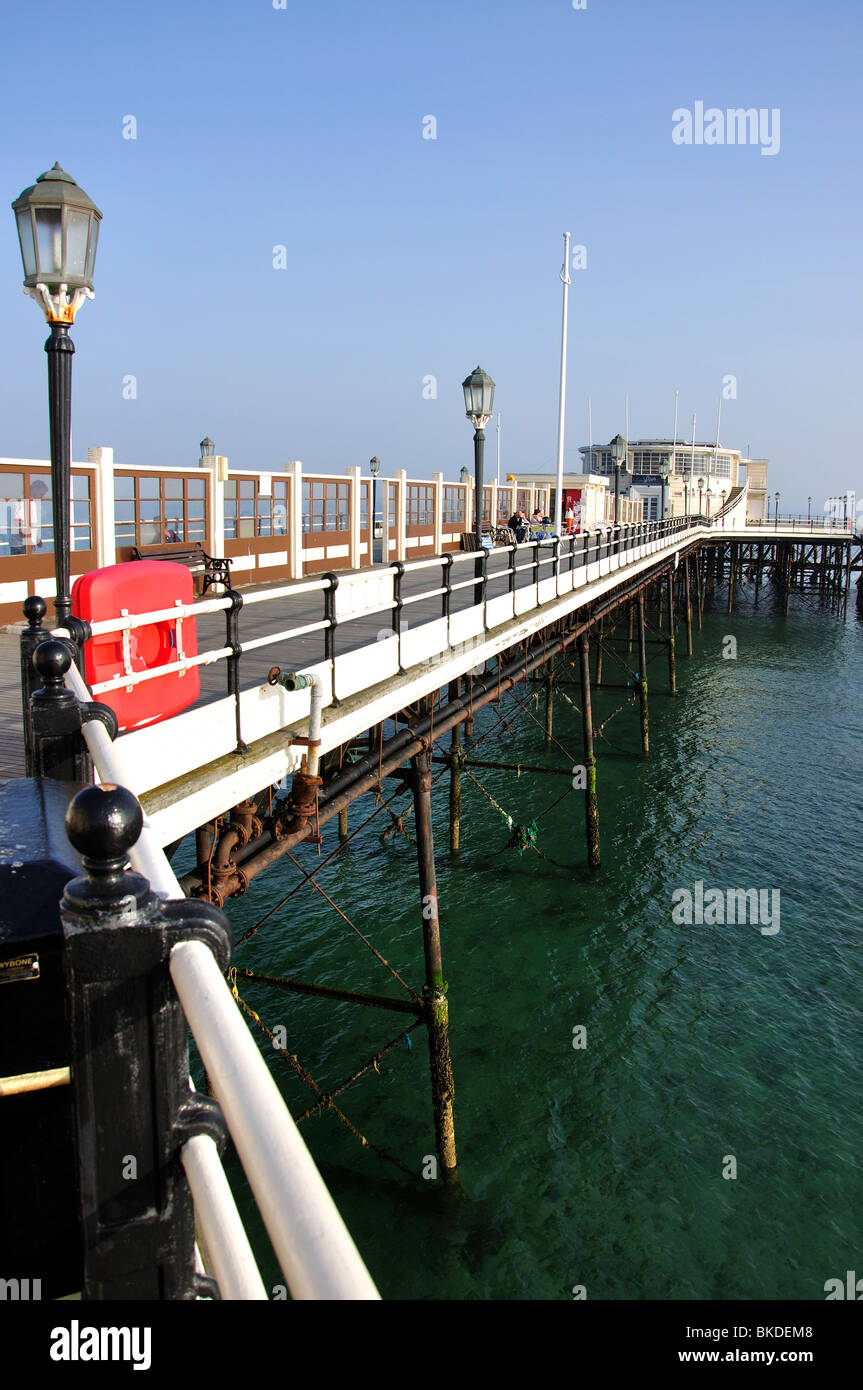 Worthing Pier, Worthing, West Sussex, in Inghilterra, Regno Unito Foto Stock