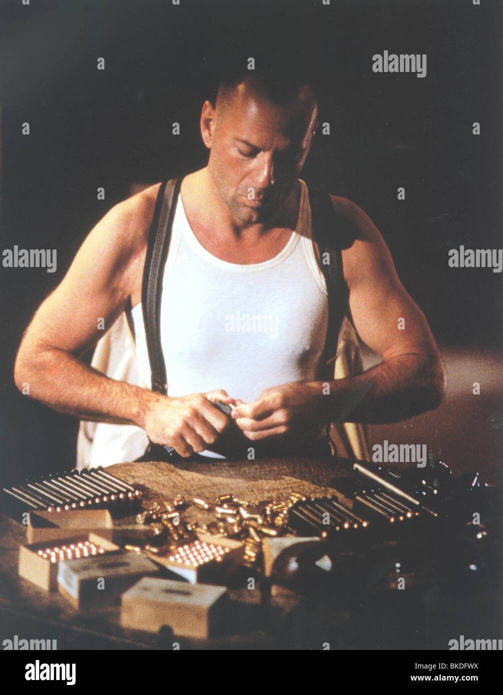 LAST MAN STANDING (1996) Bruce Willis lama 004CP Foto Stock