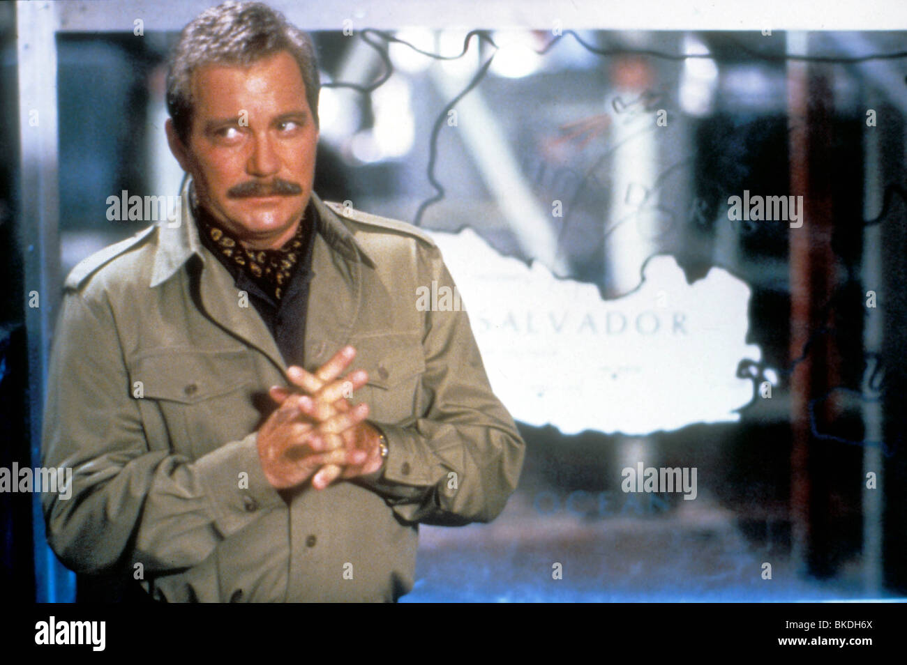 NATIONAL LAMPOON'S caricato arma 1 (1993) William Shatner NLW 028 D Foto Stock