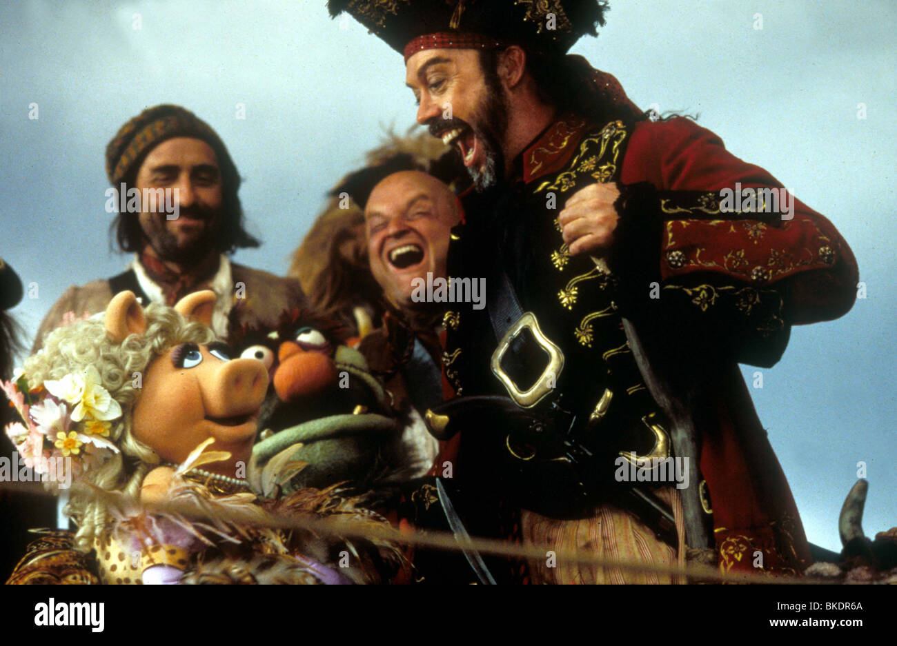 MUPPET Treasure Island (1996) Miss Piggy, tim curry MTI 002 L Foto Stock