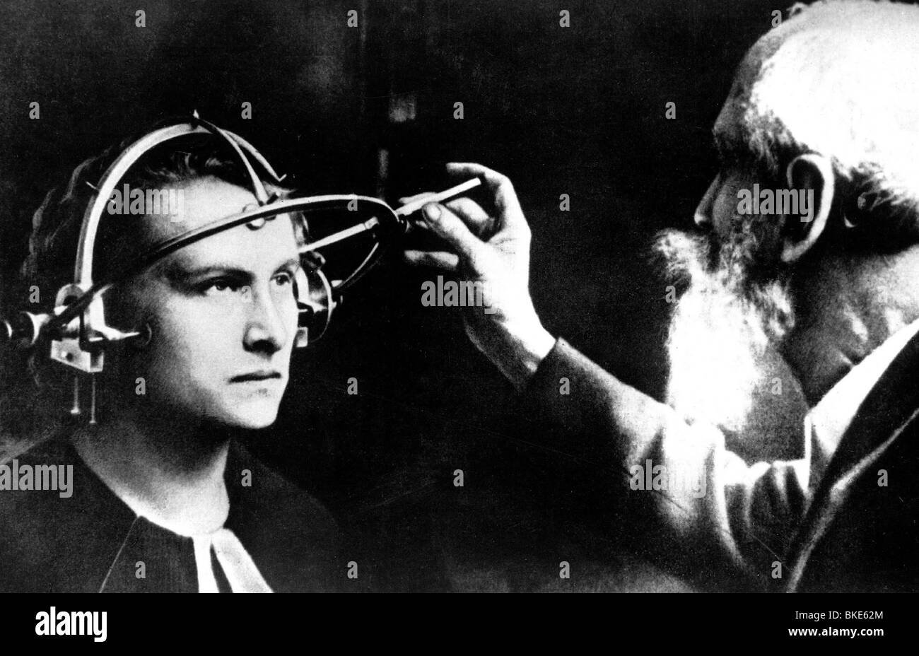 NS, nazionalsocialismo/nazismo, scienza, teoria della razza, esame dell'affiliazione alla razza aryan, misurazione della testa, Germania, 1933, , Foto Stock
