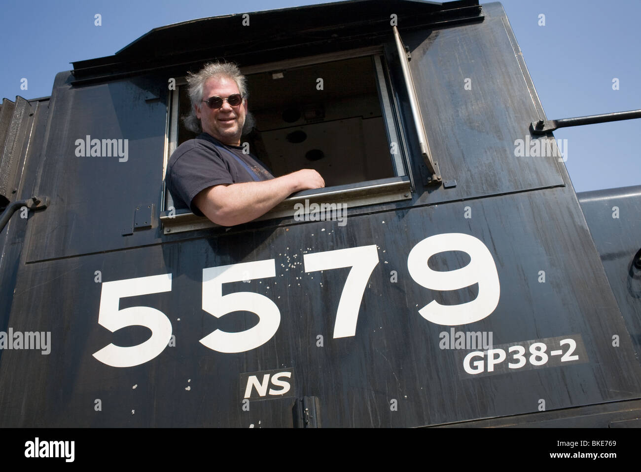 CSX ingegnere locomotiva aka engineman, Hagerstown, Maryland Foto Stock
