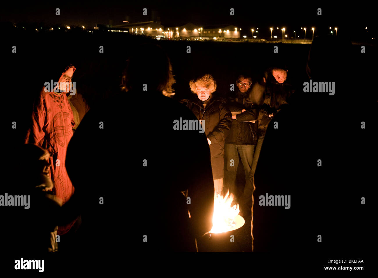 I sacerdoti pagani dell'Associazione Asatru tenere un culto della divinità pagane (Blót). Hafnarfjordur, una maggiore area di Reykjavik, Islanda Foto Stock