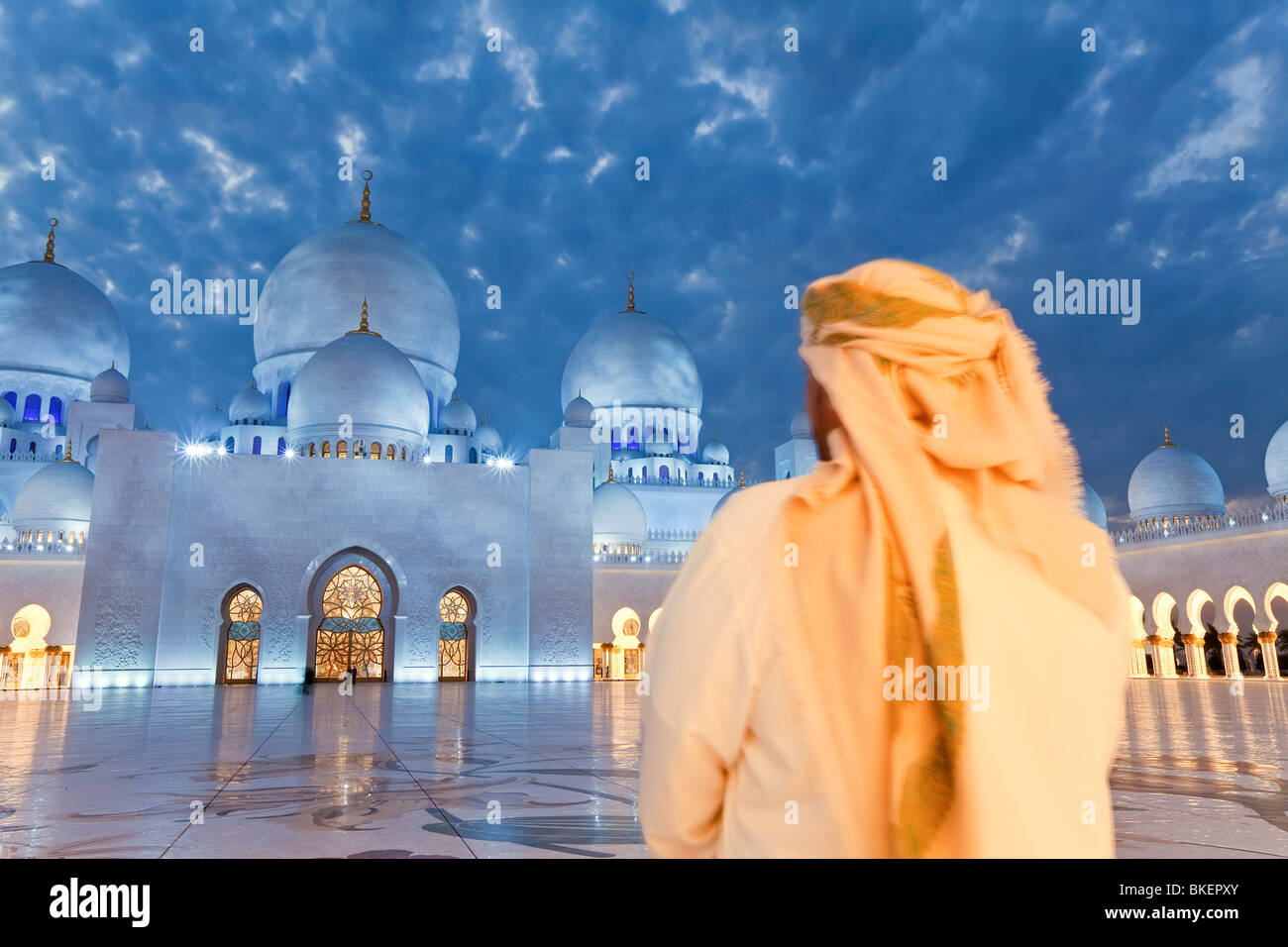Sheikh Zayed Bin Sultan Al Nahyan moschea, Abu Dhabi, Emirati Arabi Uniti, Emirati Arabi Uniti - M.R Foto Stock