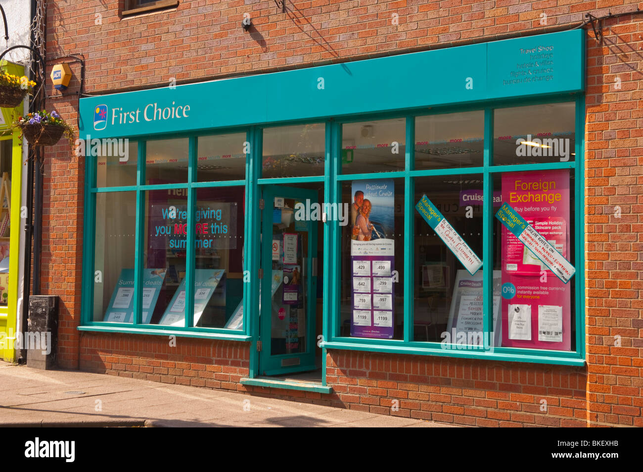 First Choice Travel shop store in Bury Saint Edmunds , Suffolk , Inghilterra , Gran Bretagna , REGNO UNITO Foto Stock