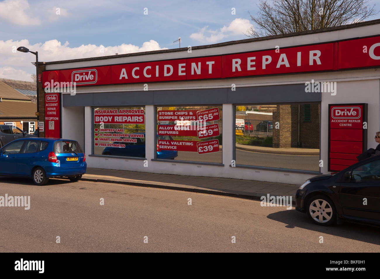 L'unità di riparatori auto a Bury Saint Edmunds , Suffolk , Inghilterra , Gran Bretagna , REGNO UNITO Foto Stock