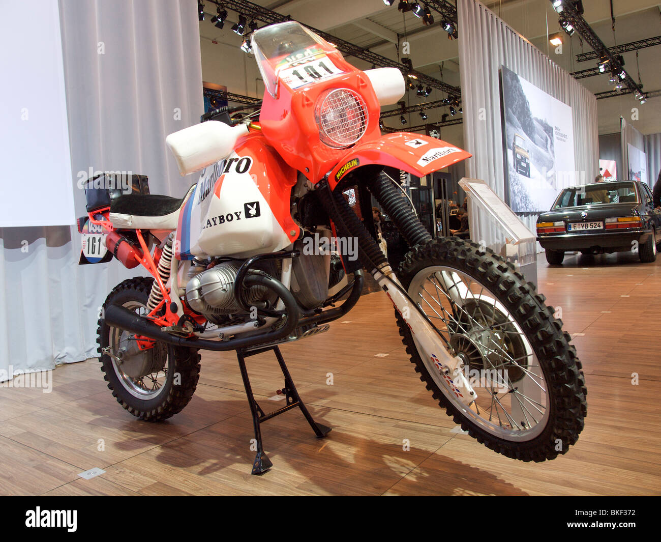 La BMW R80GS moto usata da Gaston Rahier nel 1985 Parigi Dakar rallye Foto Stock