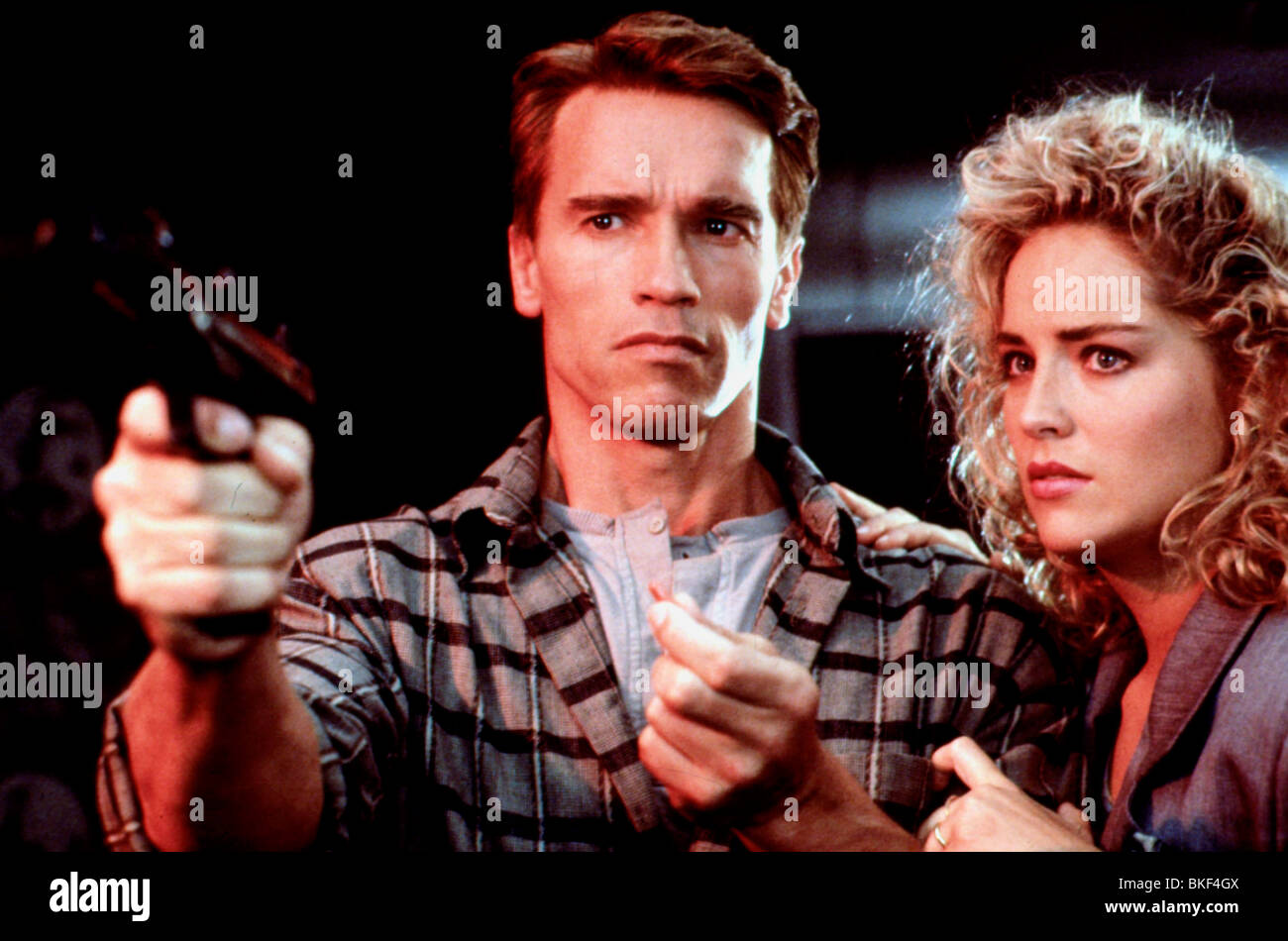 Richiamo totale (1990) Arnold Schwarzenegger, Sharon Stone TOR 003 Foto Stock