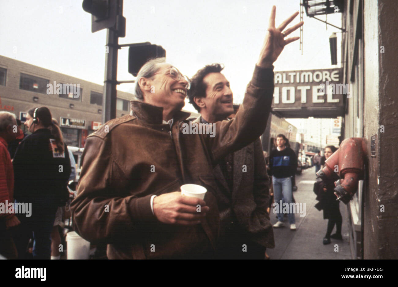 IRWIN WINKLER (DIR) O/S 'colpevole da sospetti " (1990) con Robert De Niro WINK 004 Foto Stock