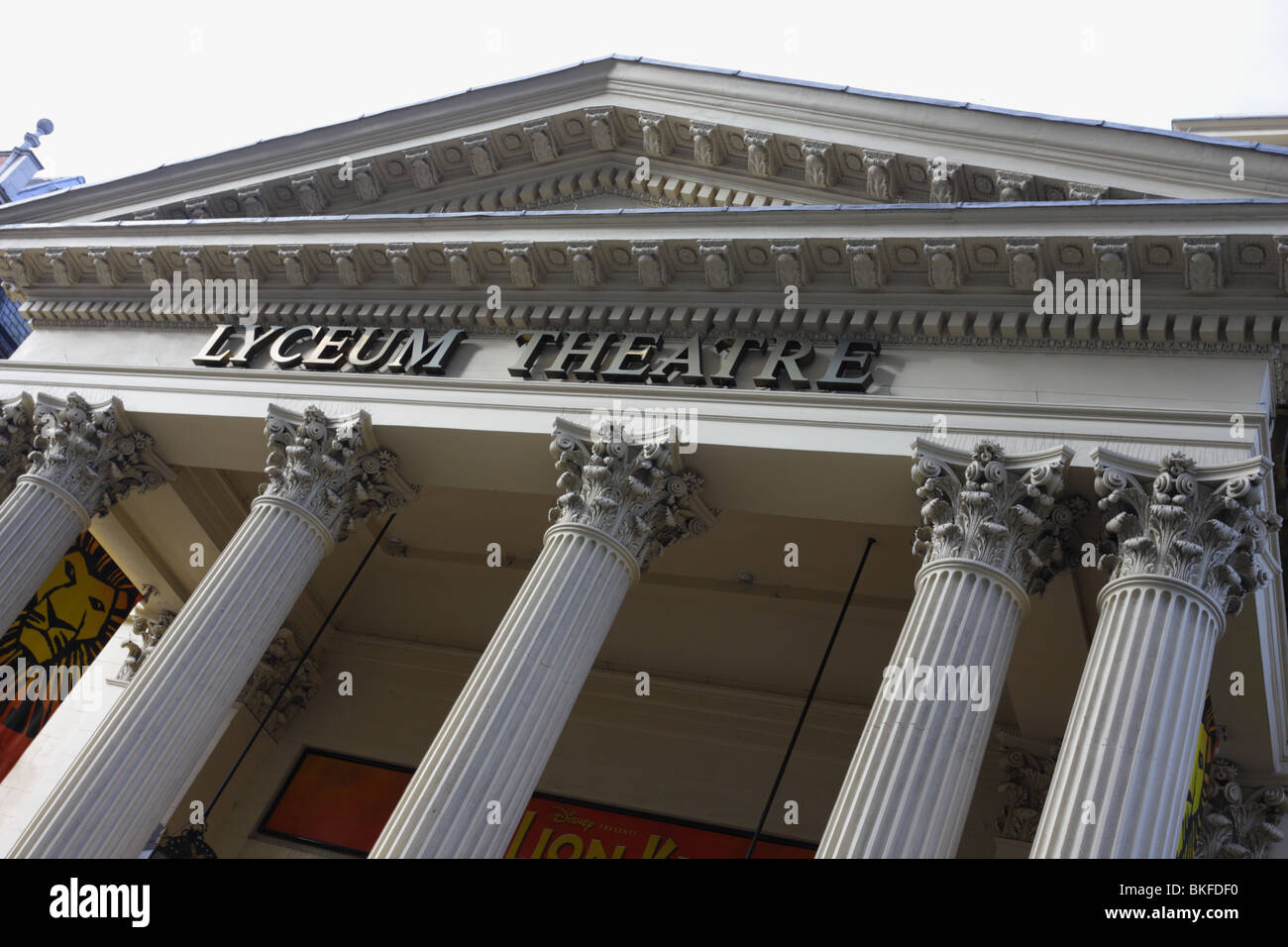 Il Lyceum Theatre di Wellington Street, Covent Garden con Il Re Leone la produzione. Foto Stock