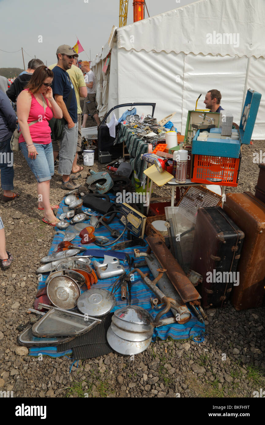 Automotive junk in vendita. Foto Stock