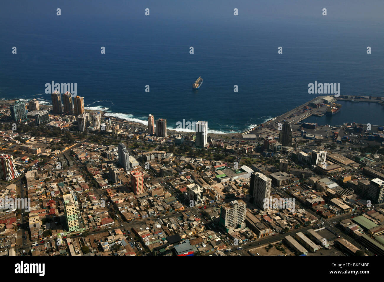 Vista aerea del litorale e città Antofagasta, Cile Foto Stock