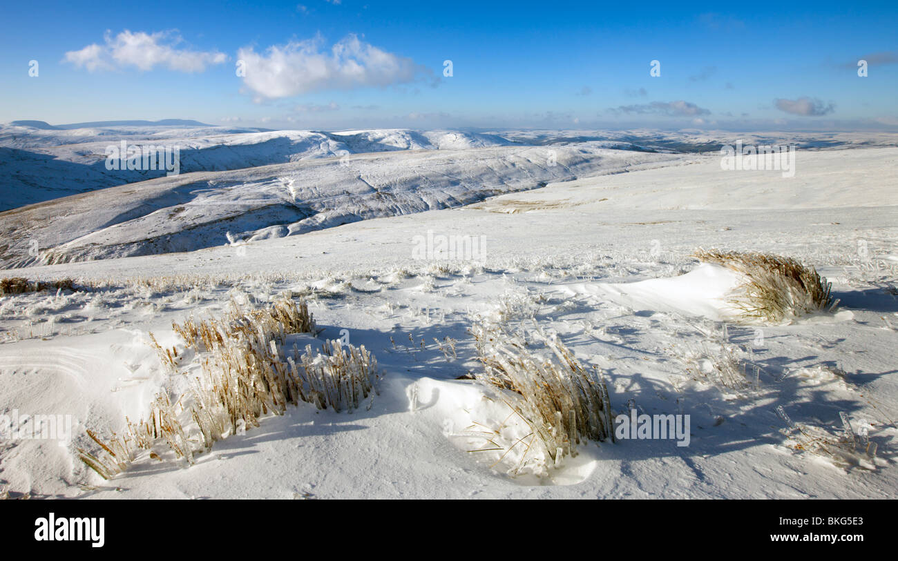 Scene di neve sui pendii della montagna di Pen y ventola, Parco Nazionale di Brecon Beacons, Powys, Wales, Regno Unito. Inverno (gennaio) 2010 Foto Stock