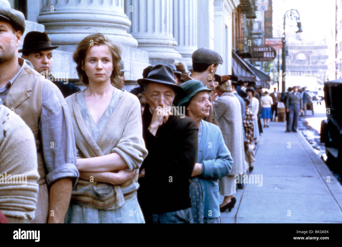 CRADLE WILL ROCK (1999) Emily Watson CRDW 038 Foto Stock