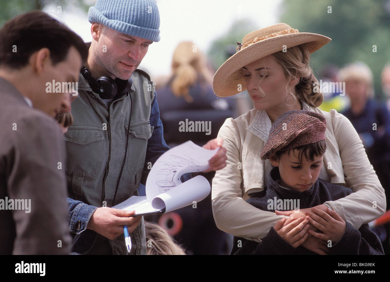 Le riprese O/S 'Trovare Neverland" (2004) con Johnny Depp, Marc Forster (DIR), Kate Winslet, JOE PROSPERO FNEV 001-F1 Foto Stock