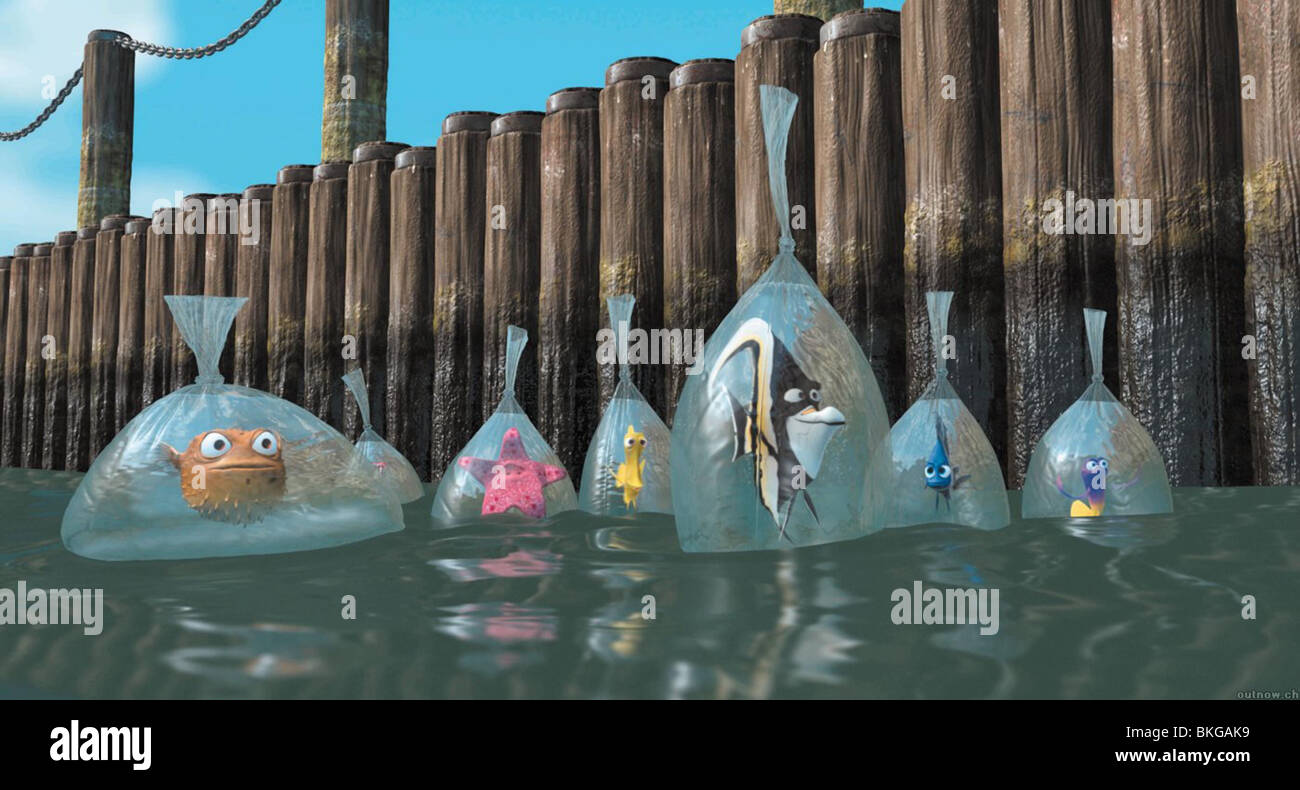 Alla ricerca di Nemo (2003) ANIMAZIONE DISNEY CREDITO FINN 001-17 Foto Stock