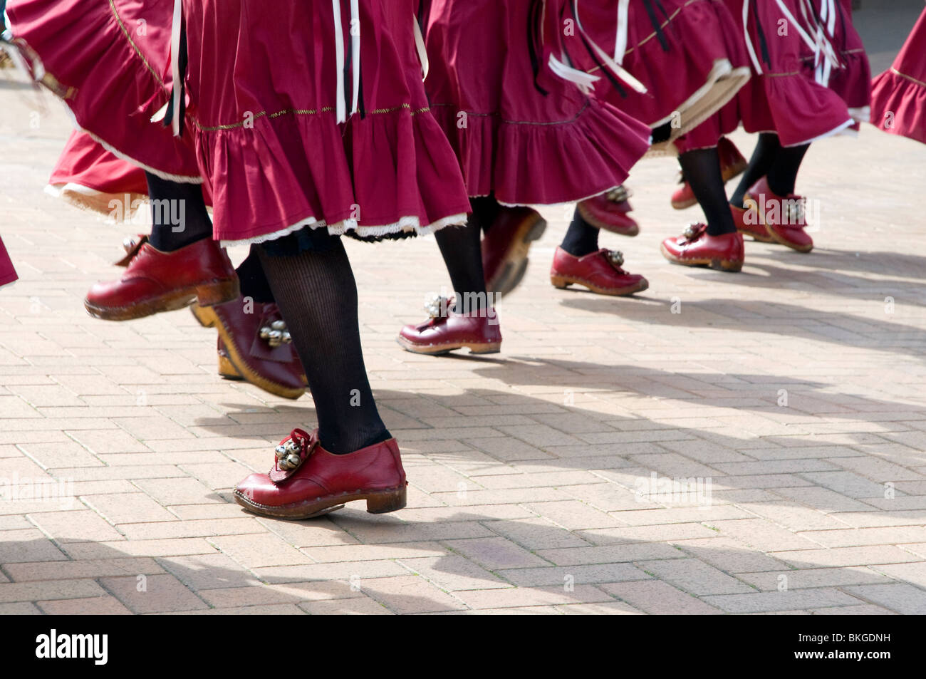 Onorevoli intasare dancing, dettaglio di gonne e zoccoli, Northwest Morris Foto Stock