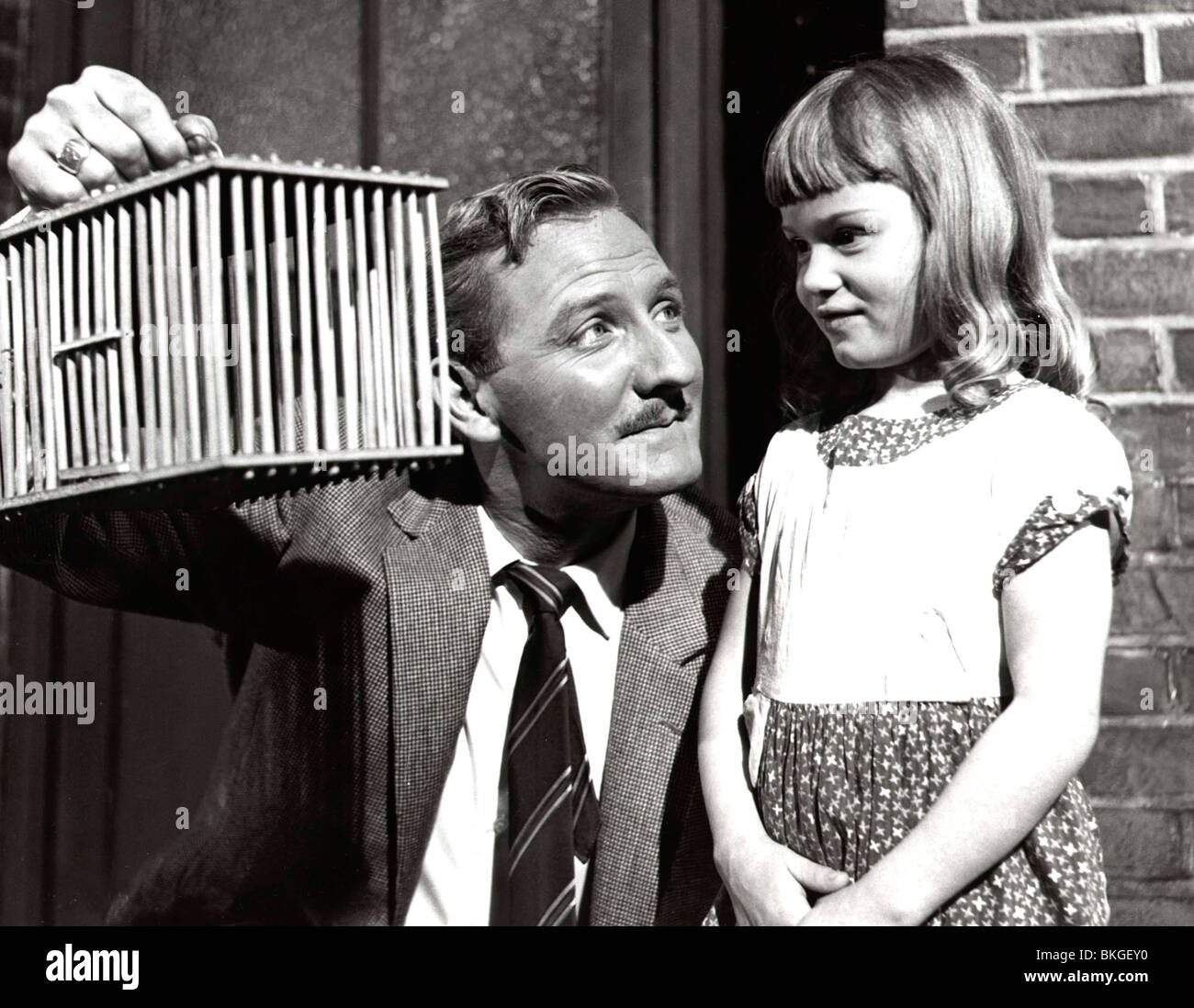 IN THE DOGHOUSE (1961) LESLIE PHILLIPS ITDH 009 P Foto Stock