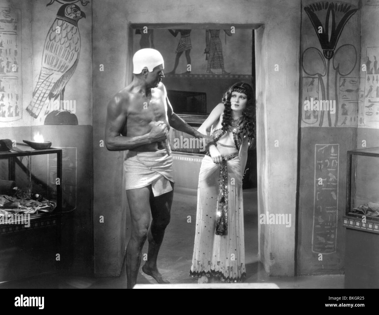 The mummy 1932 zita johann immagini e fotografie stock ad alta ...