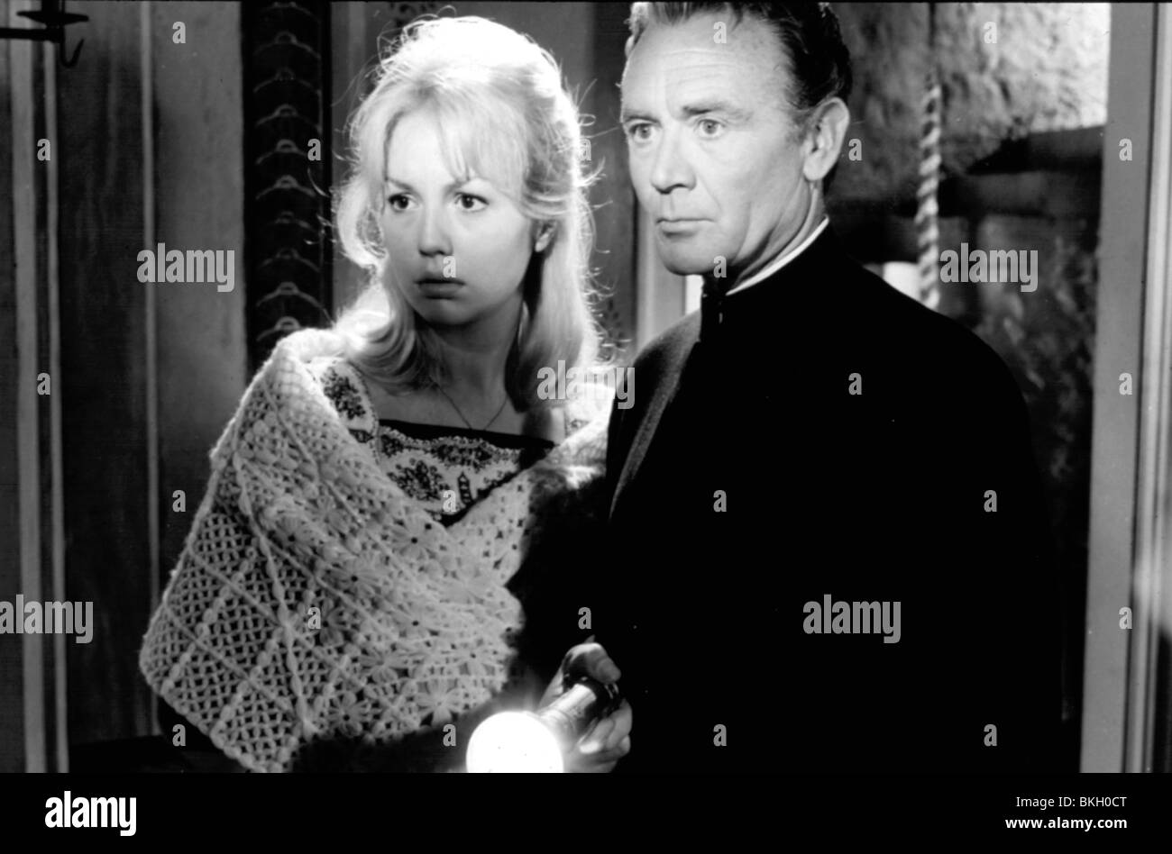 Il cantante non la song (1961) MYLENE DEMONGEOT, JOHN MILLS RANK TSNT 001 Foto Stock