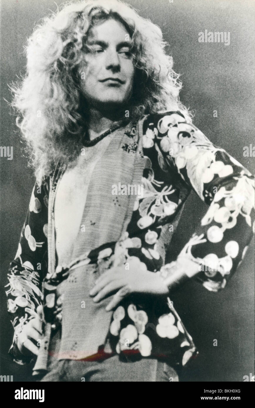 La canzone rimane la stessa (1976) LED ZEPPELIN ROBERT PLANT SRTS 004P Foto Stock