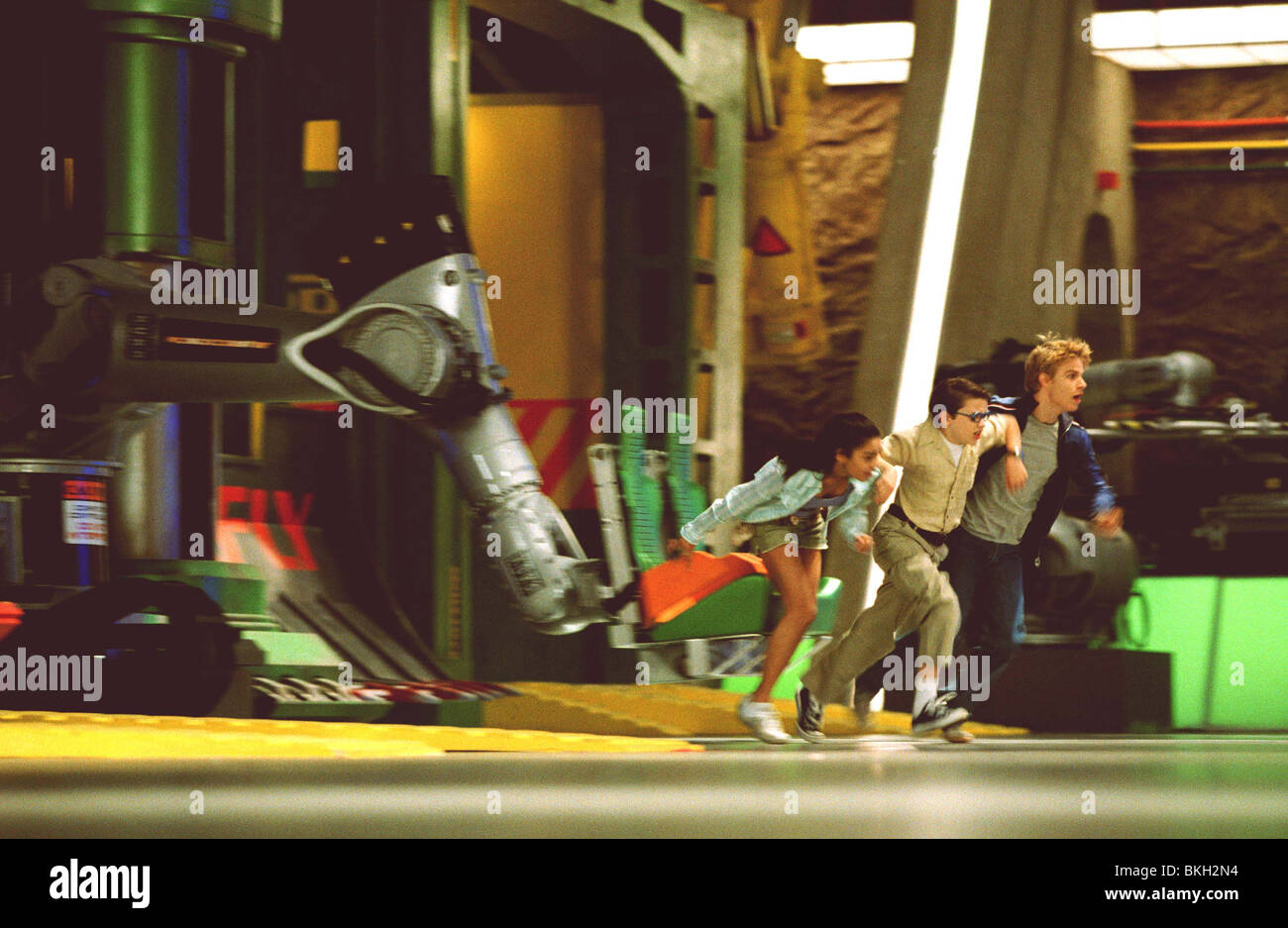 THUNDERBIRDS (2004) di Vanessa Anne Hudgens, Soren FULTON, BRADY CORBET THUN 001-26 Foto Stock