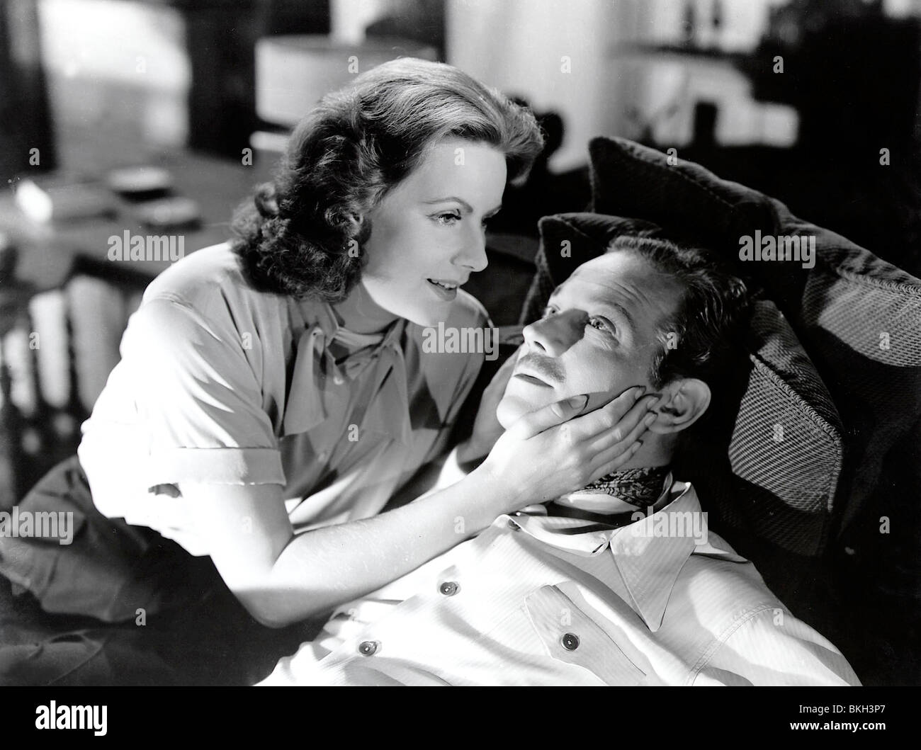 Due di fronte donna (1941) GRETA GARBO, MELVYN DOUGLAS TFWO 003 P Foto Stock