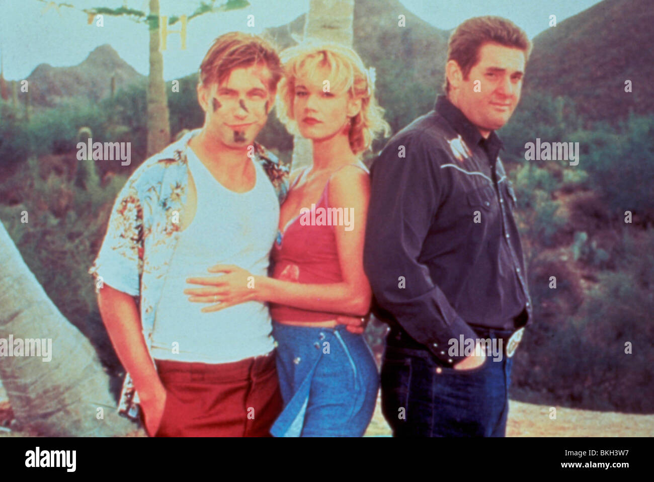 Sotto l'Hula Moon (1995) STEPHEN BALDWIN, Emily LLOYD, CHRIS PENN UTHM 002 Foto Stock