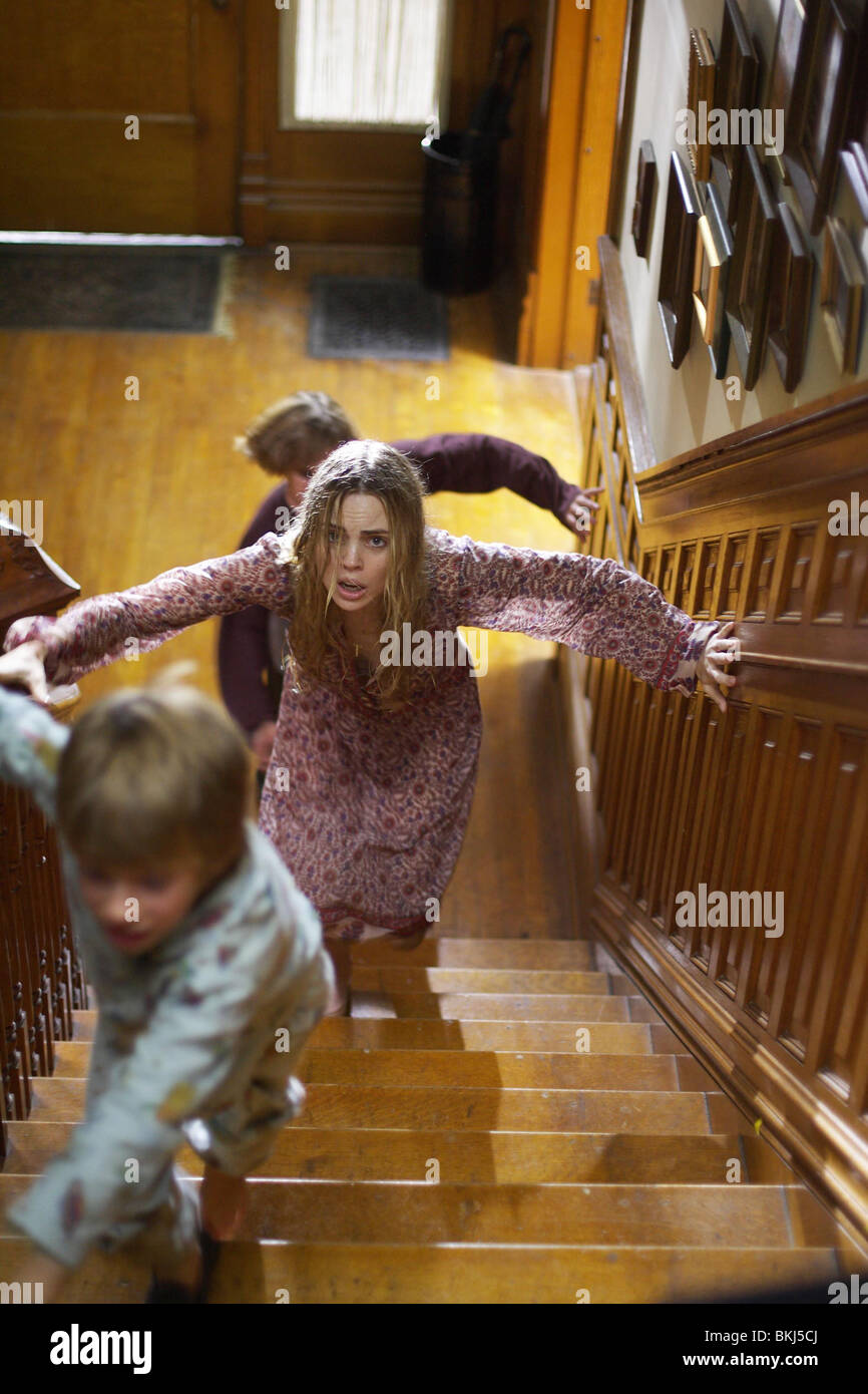 Il Amityville Horror (2005) melissa George, JIMMY Bennett, Jesse James AMIT 001-15 Foto Stock