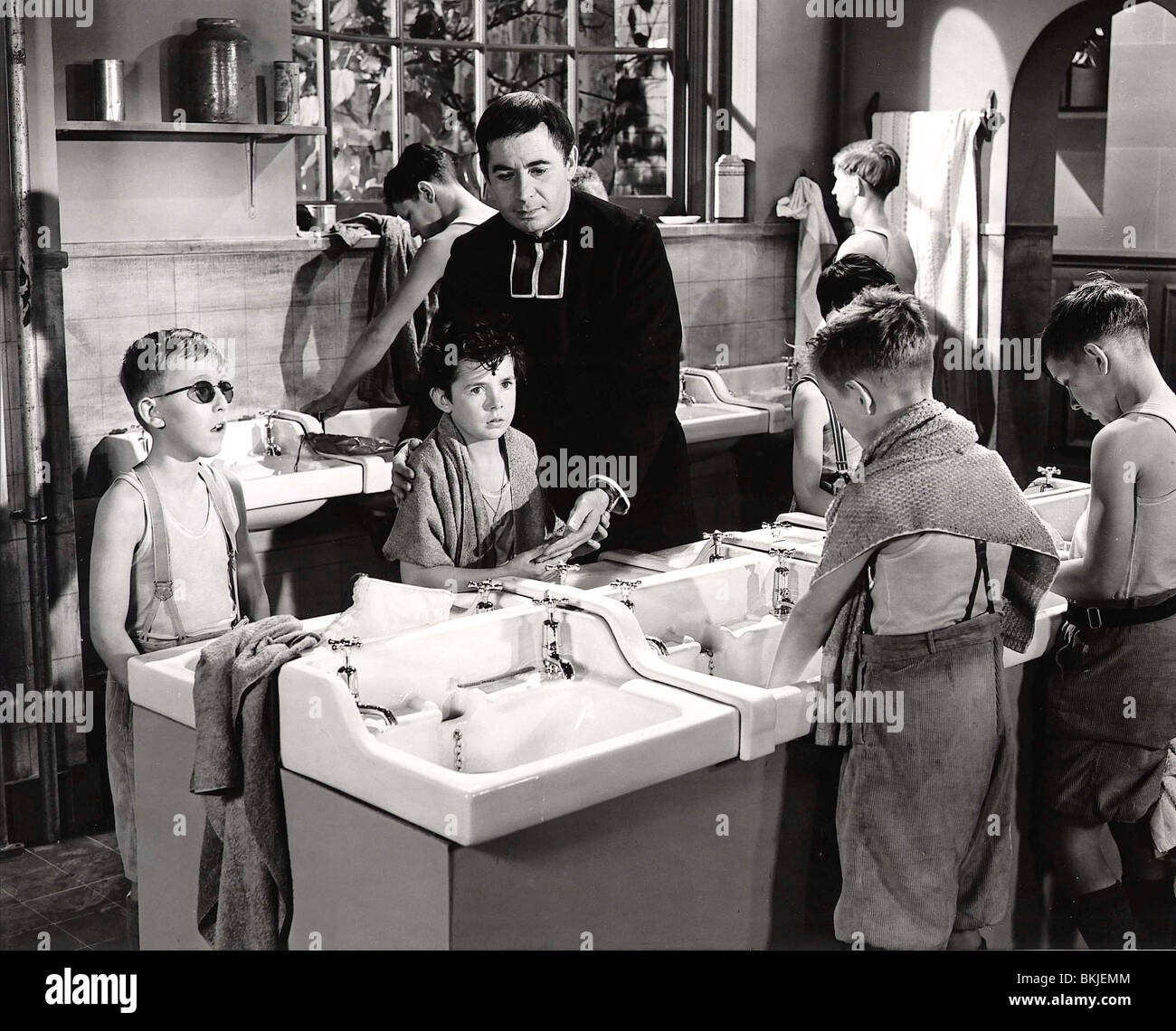La sciarpa verde (1954) Richard O'Sullivan, Leo Genn, GEORGE PIÙ O'Sullivan (DIR) GRSC 001 P Foto Stock