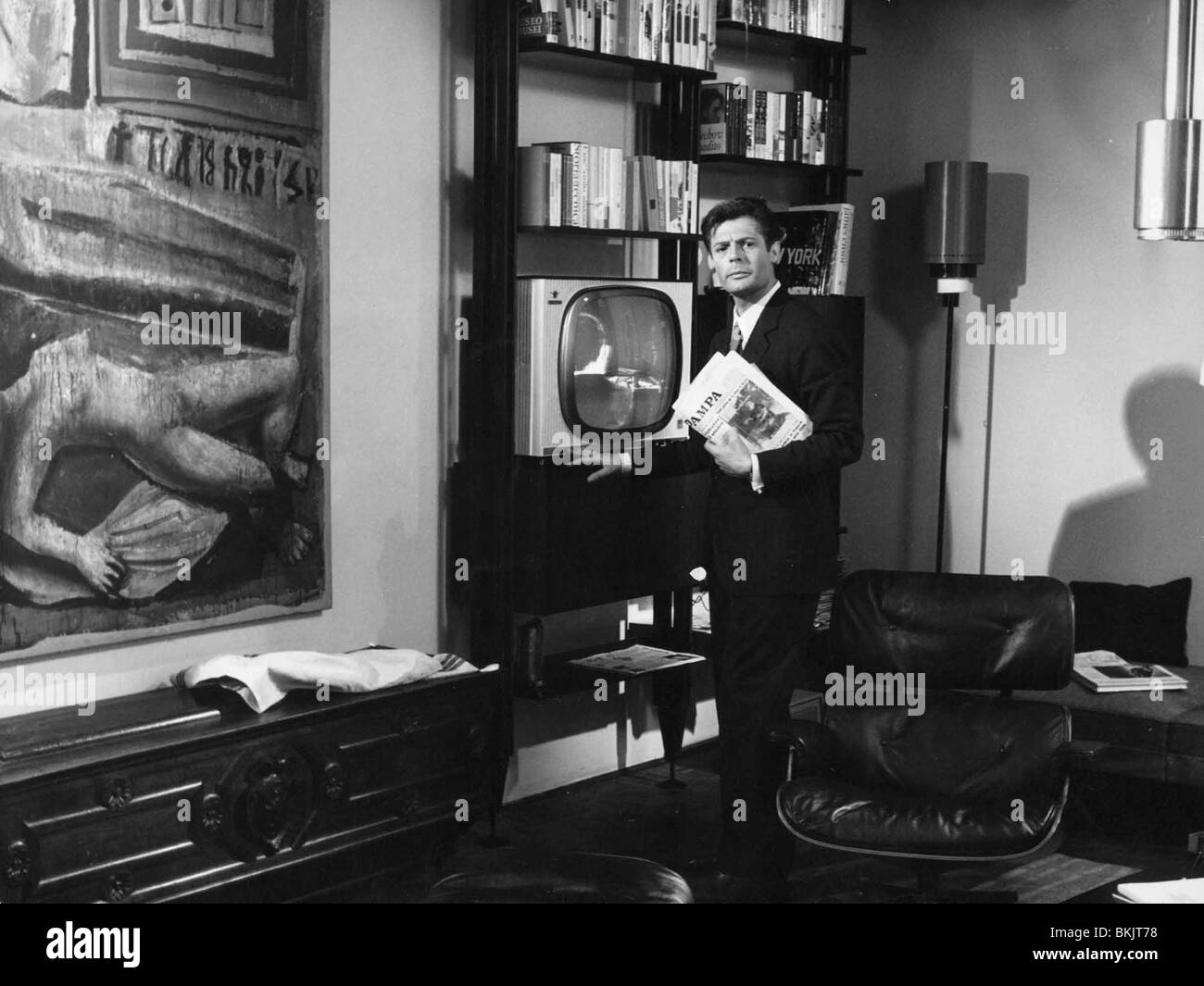 LA NOTTE (1960) MARCELLO MASTROIANNI NTTL 001-01 Foto Stock