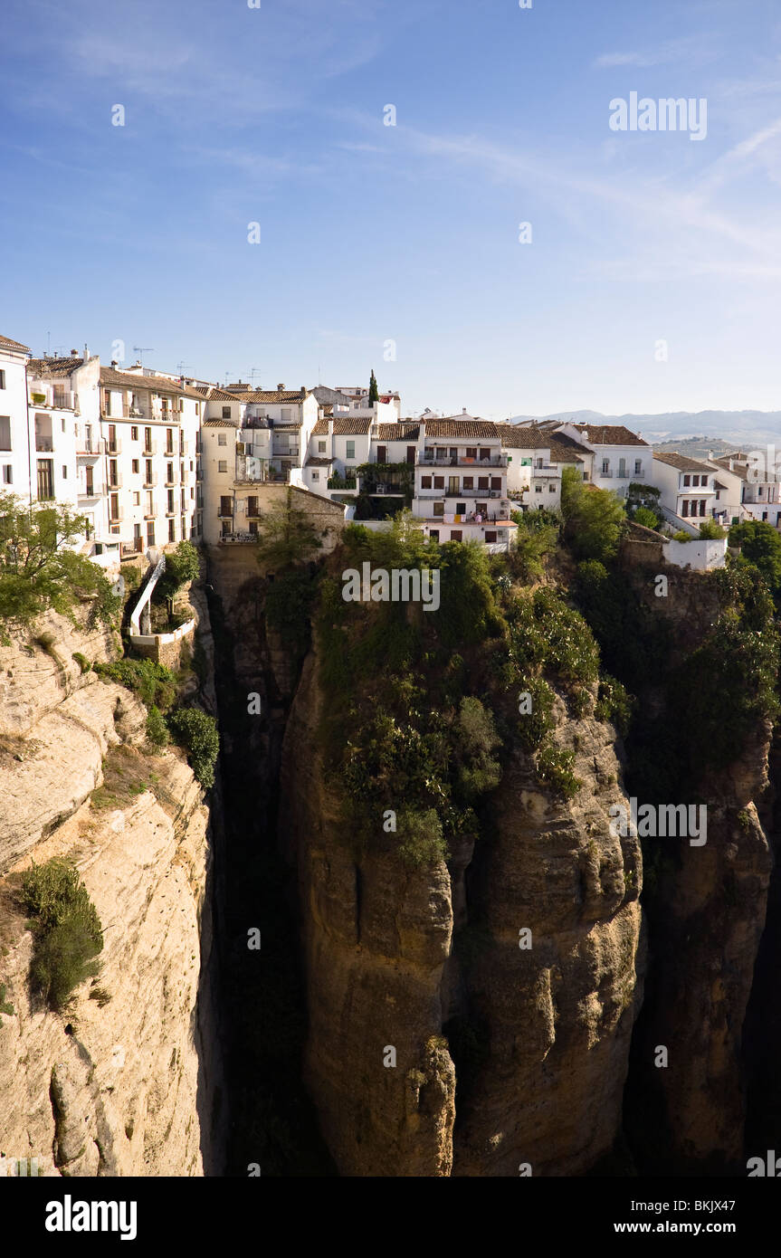 Case sopra El Tajo Gorge, Ronda, Malaga, Andalusia, Spagna Foto Stock