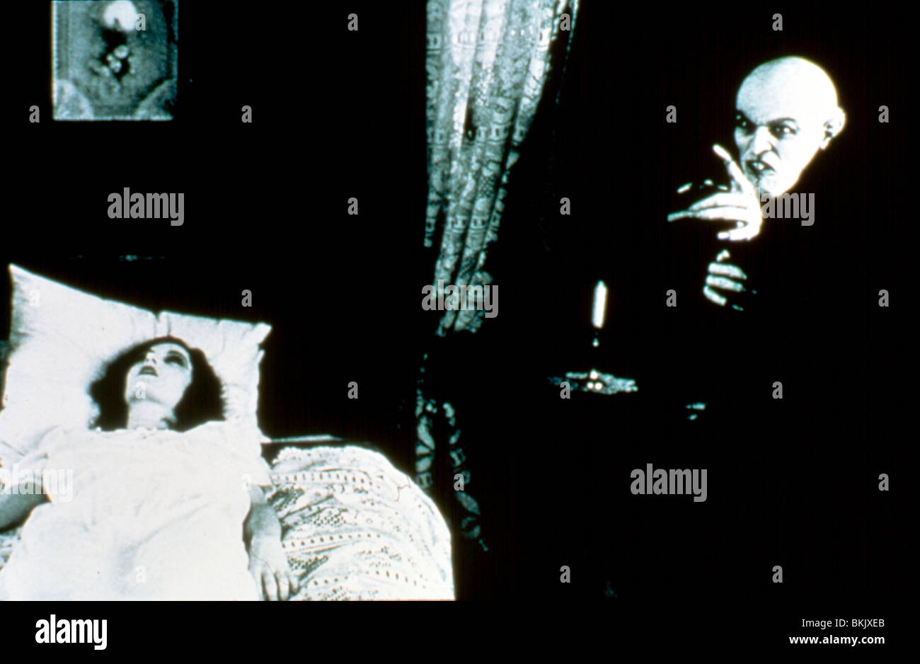 Ombra del vampiro (2000) CATHERINE MCCORMACK, Willem Dafoe SHVA 074 Foto Stock