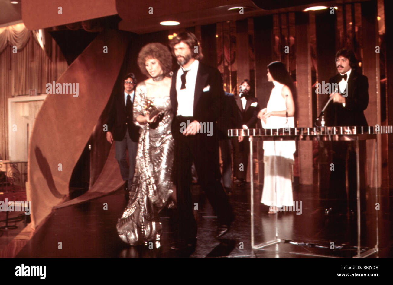 È NATA UNA STELLA (1976) di Barbra Streisand, Kris Kristofferson SSTB 061 Foto stock Alamy