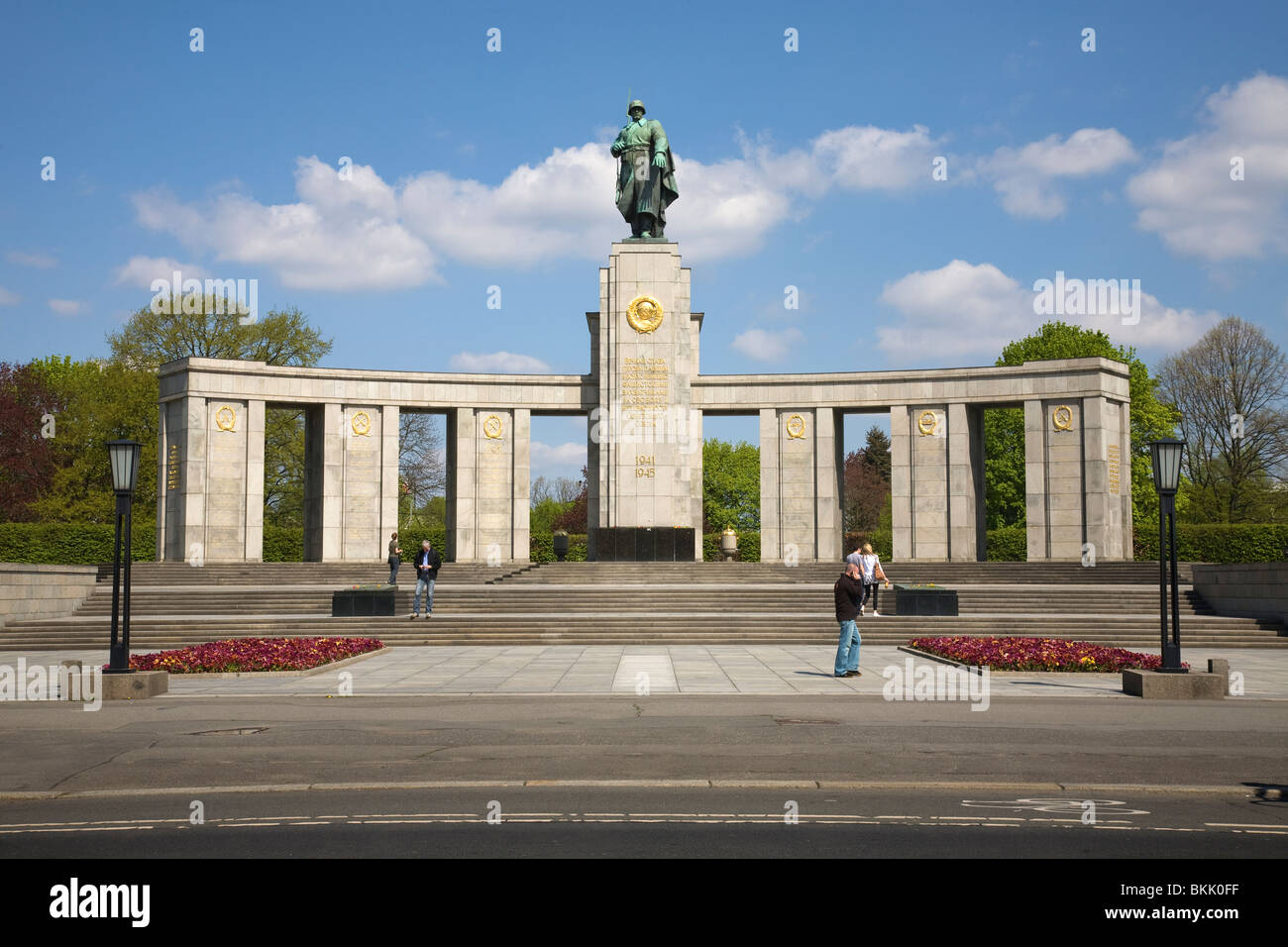 Memoriale Sovietico, Tiergarten di Berlino, Germania Foto Stock