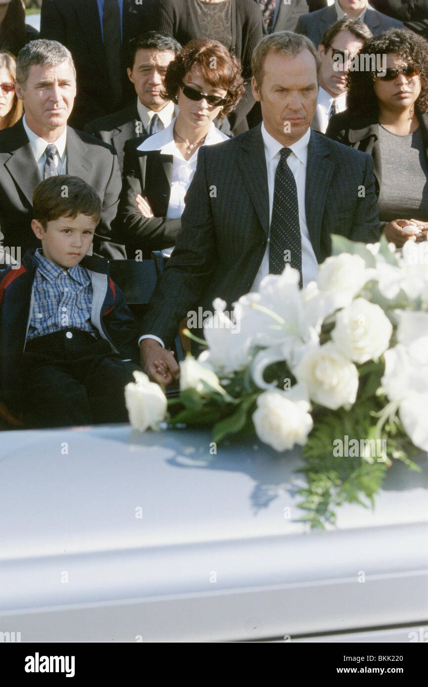 Il rumore bianco (2005) NICHOLAS ELIA, Michael Keaton WHNO 001-13 Foto Stock