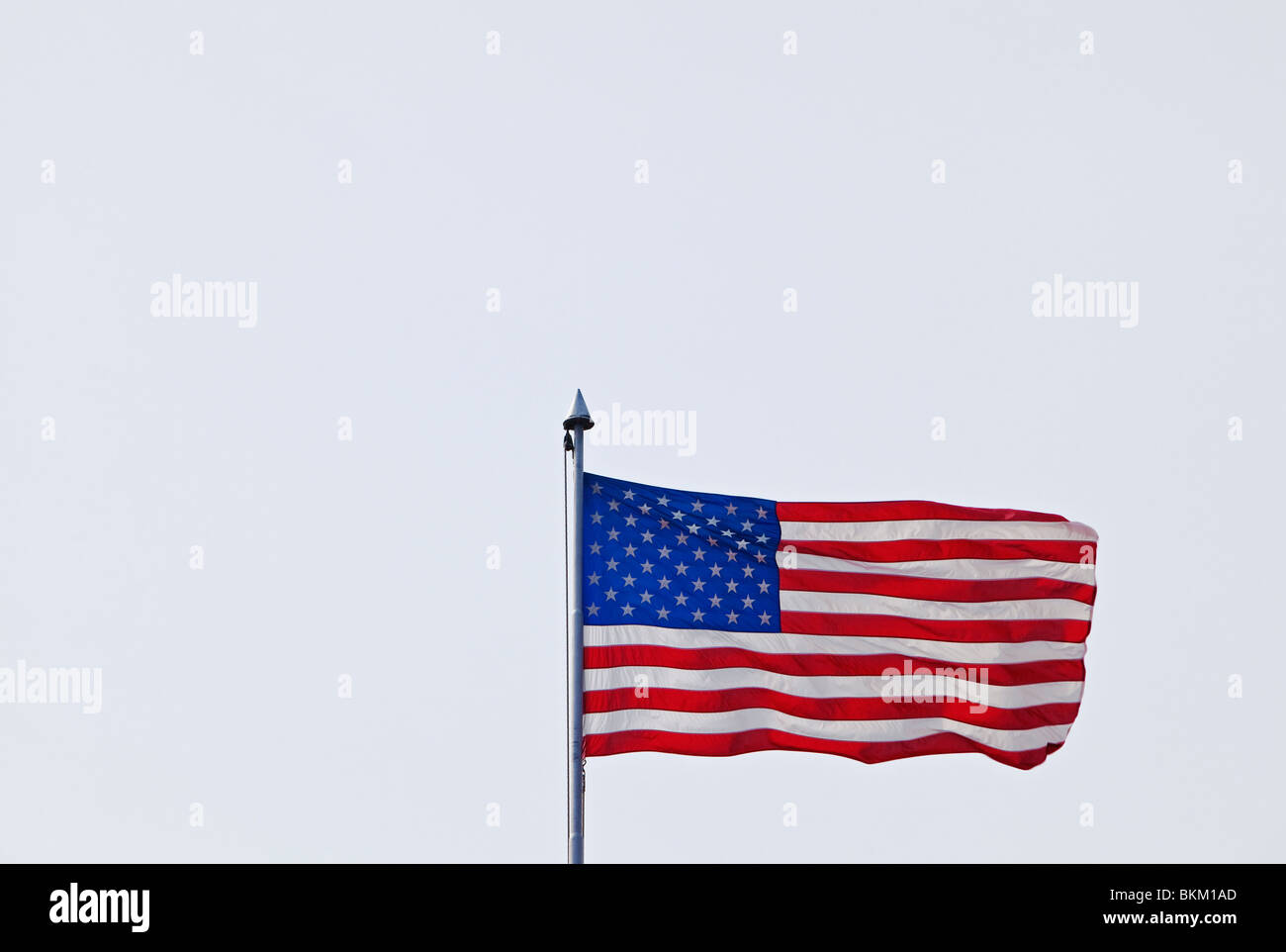 Bandiera americana sventolare nel vento Foto Stock