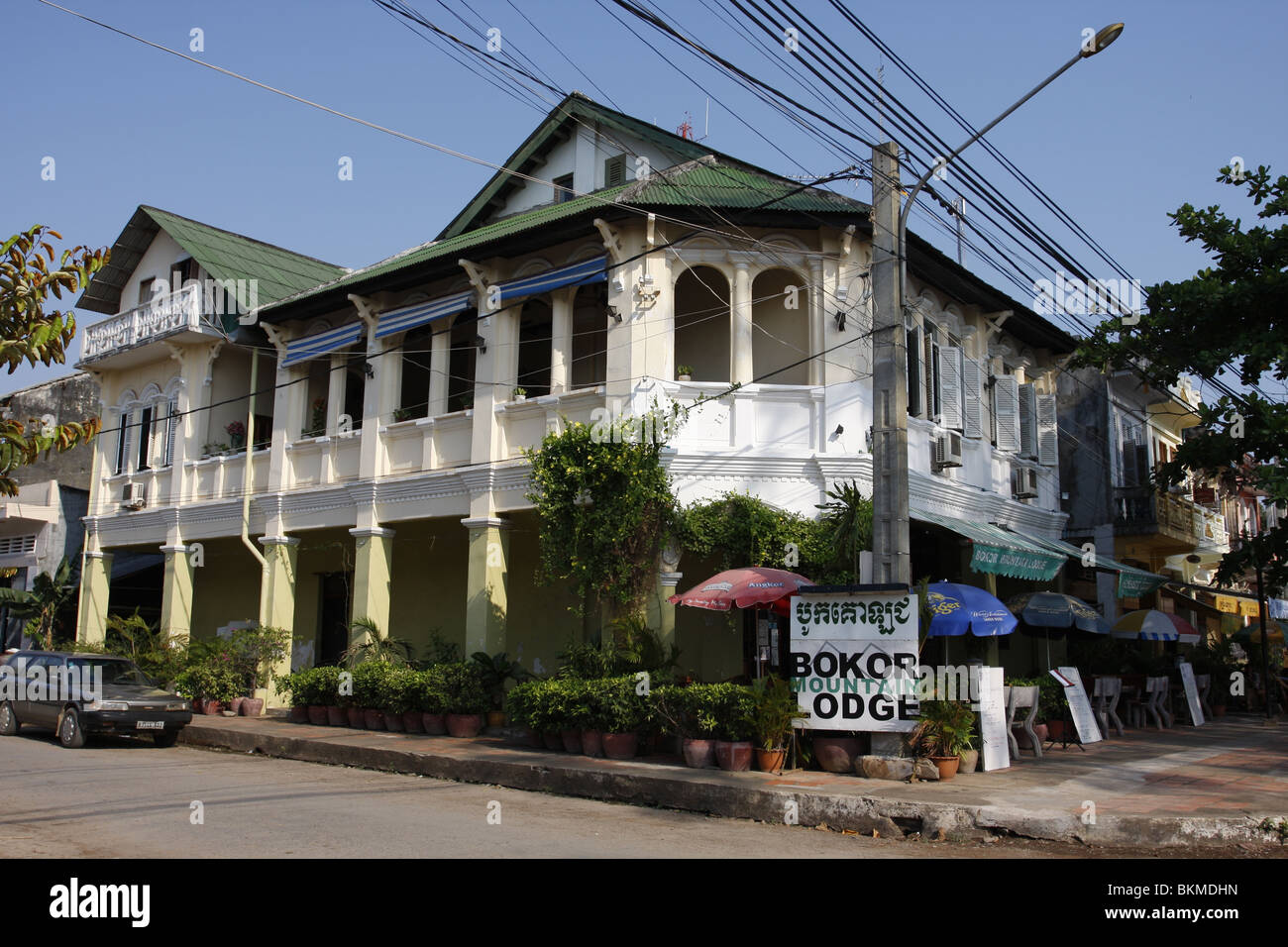 Un restaurato era coloniale edificio in Kampot, Cambogia, ora un hotel, Bokor Mountain Lodge Foto Stock