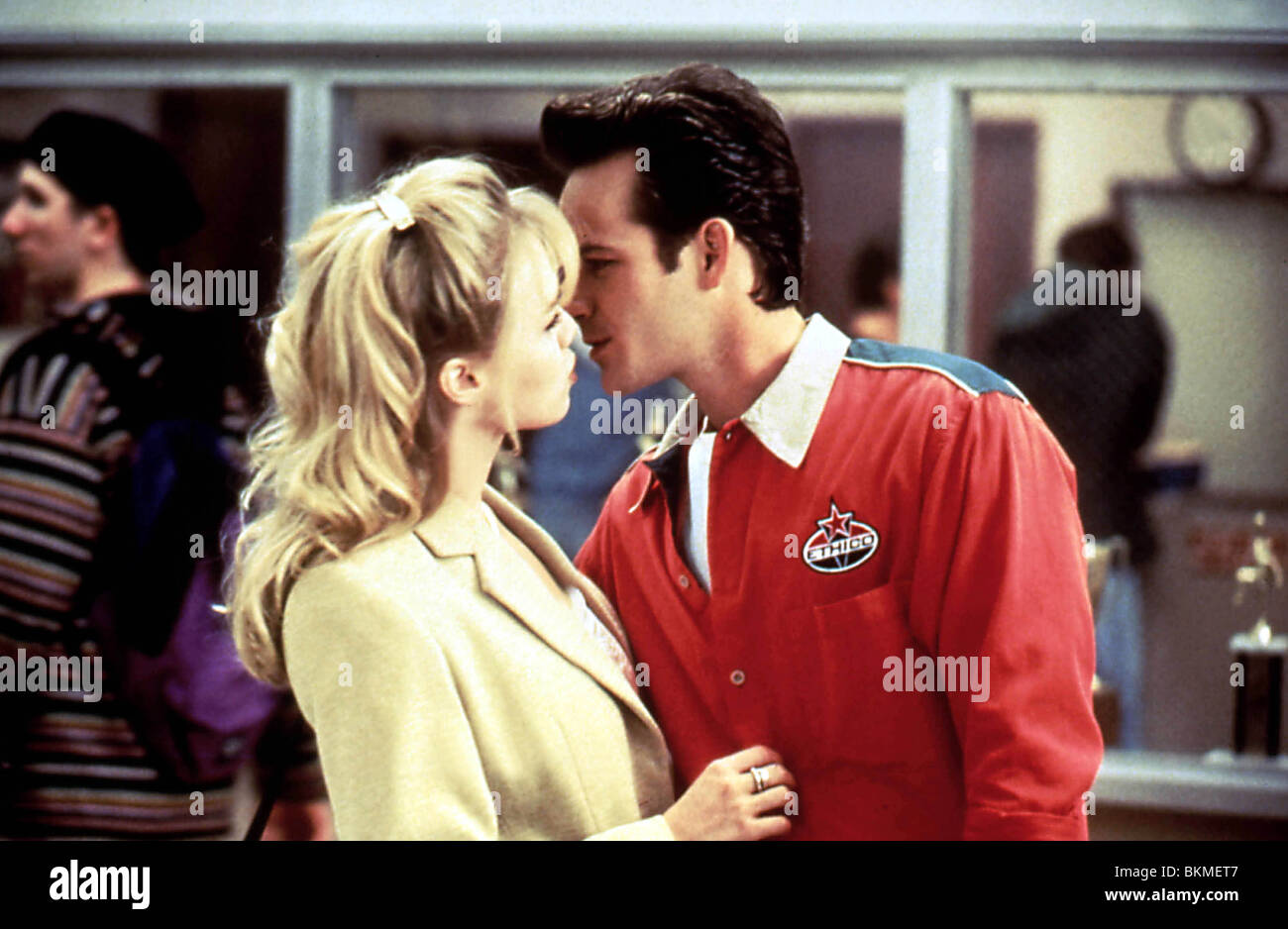 BEVERLY HILLS 90210 (TV) Jennie Garth, LUKE PERRY BHN 090 Foto Stock