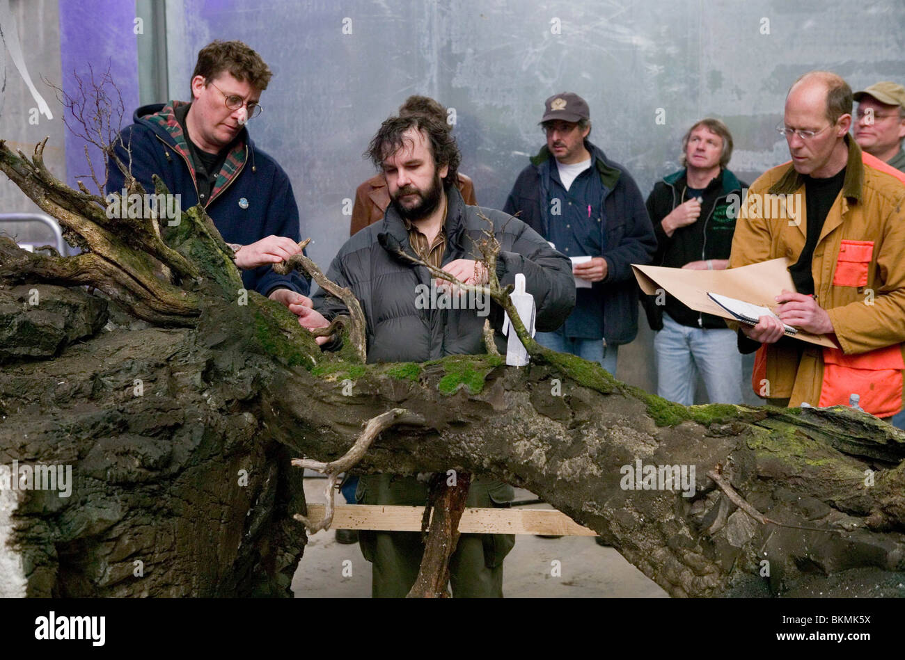 Le riprese O/S "KING KONG" (2005) Richard Taylor (MAKE-UP), Peter Jackson (DIR), ANDREW LESNIE (CINE), REG ARSIDE (adesivo), Grant Foto Stock