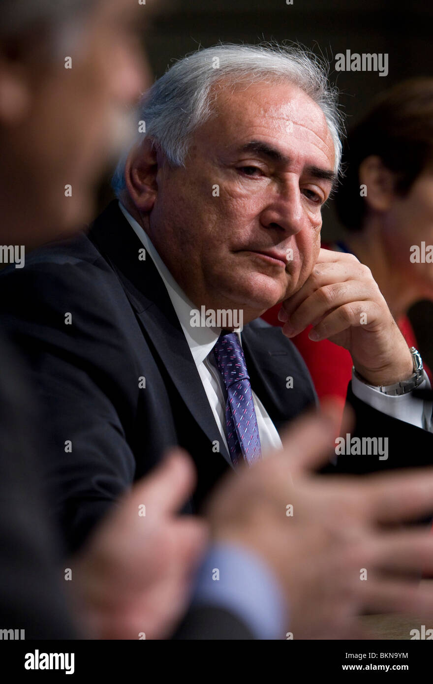 Fondo monetario internazionale Gestione Direct Dominique Strauss- Kahn nel corso di una conferenza stampa. Foto Stock