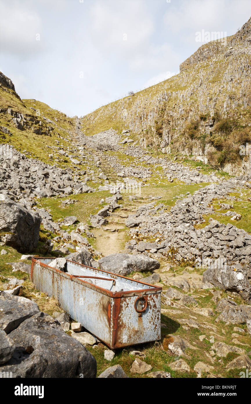 Una vista in 'Dry Valley", "Yorkshire Dales National Park', Inghilterra. Foto Stock