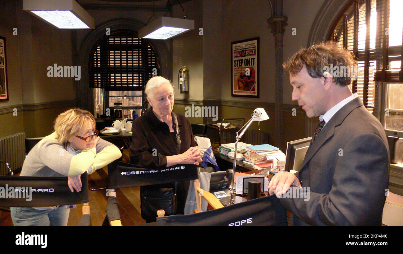 Sul set, riprese (ALT), dietro le quinte, O/S 'Uomo Ragno 3 (2007)' Spiderman 3 (ALT) Laura Ziskin (PROD), Rosemary Harris, SAM Foto Stock