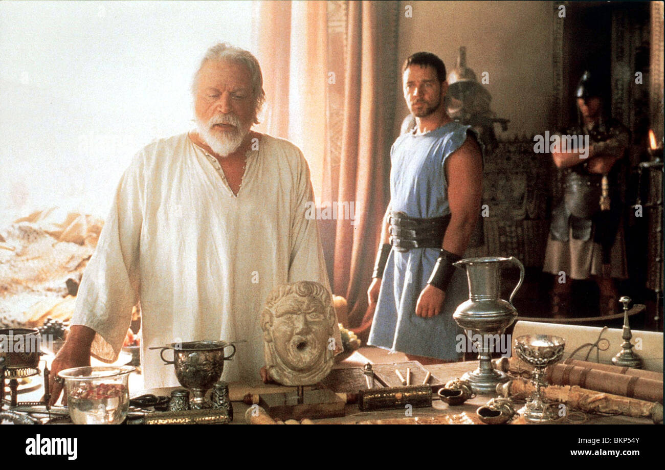 GLADIATOR (2000) Oliver REED, Russell Crowe GLAT 005FOH Foto Stock