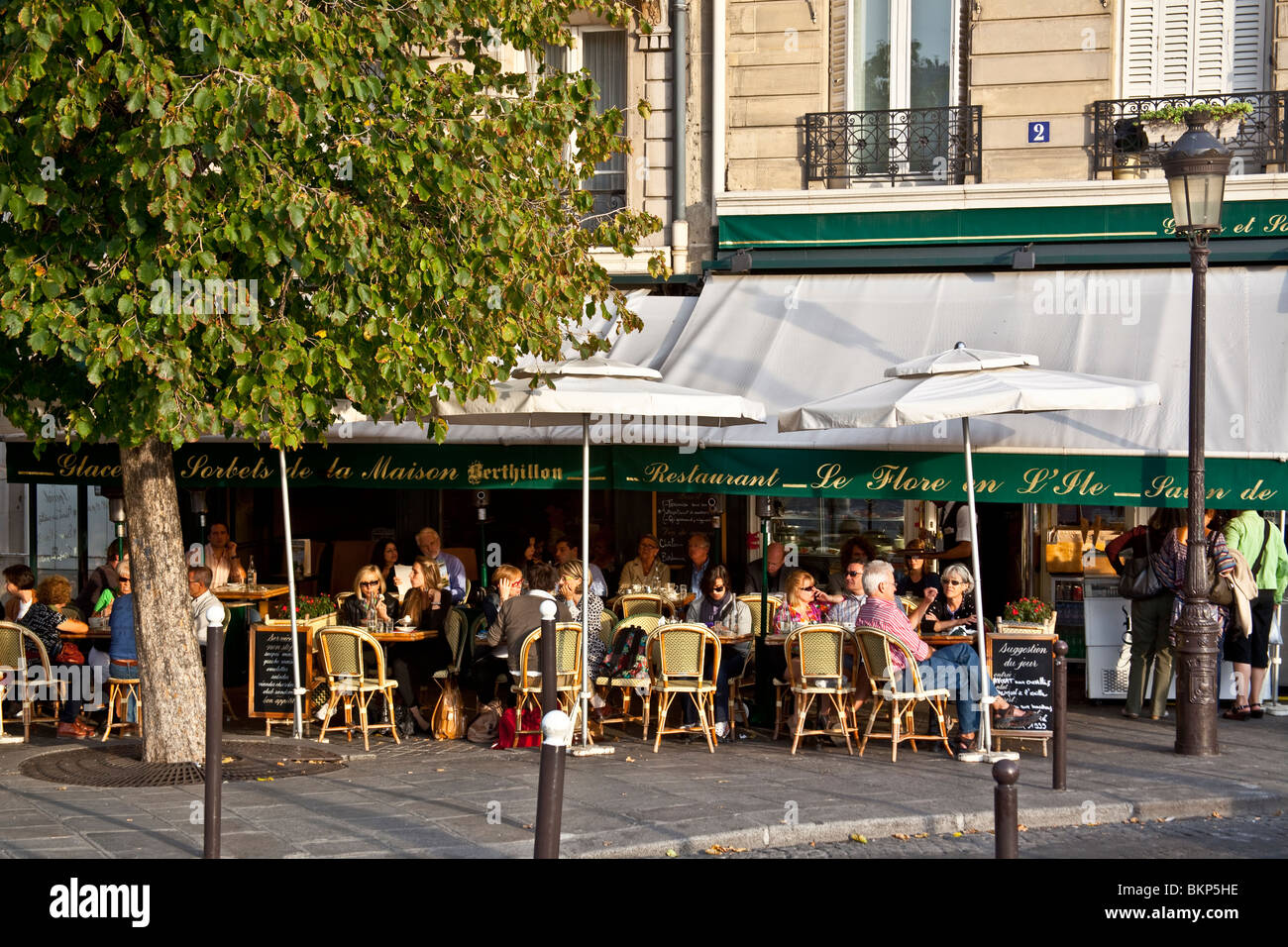 Street cafe, Parigi, Francia Foto Stock