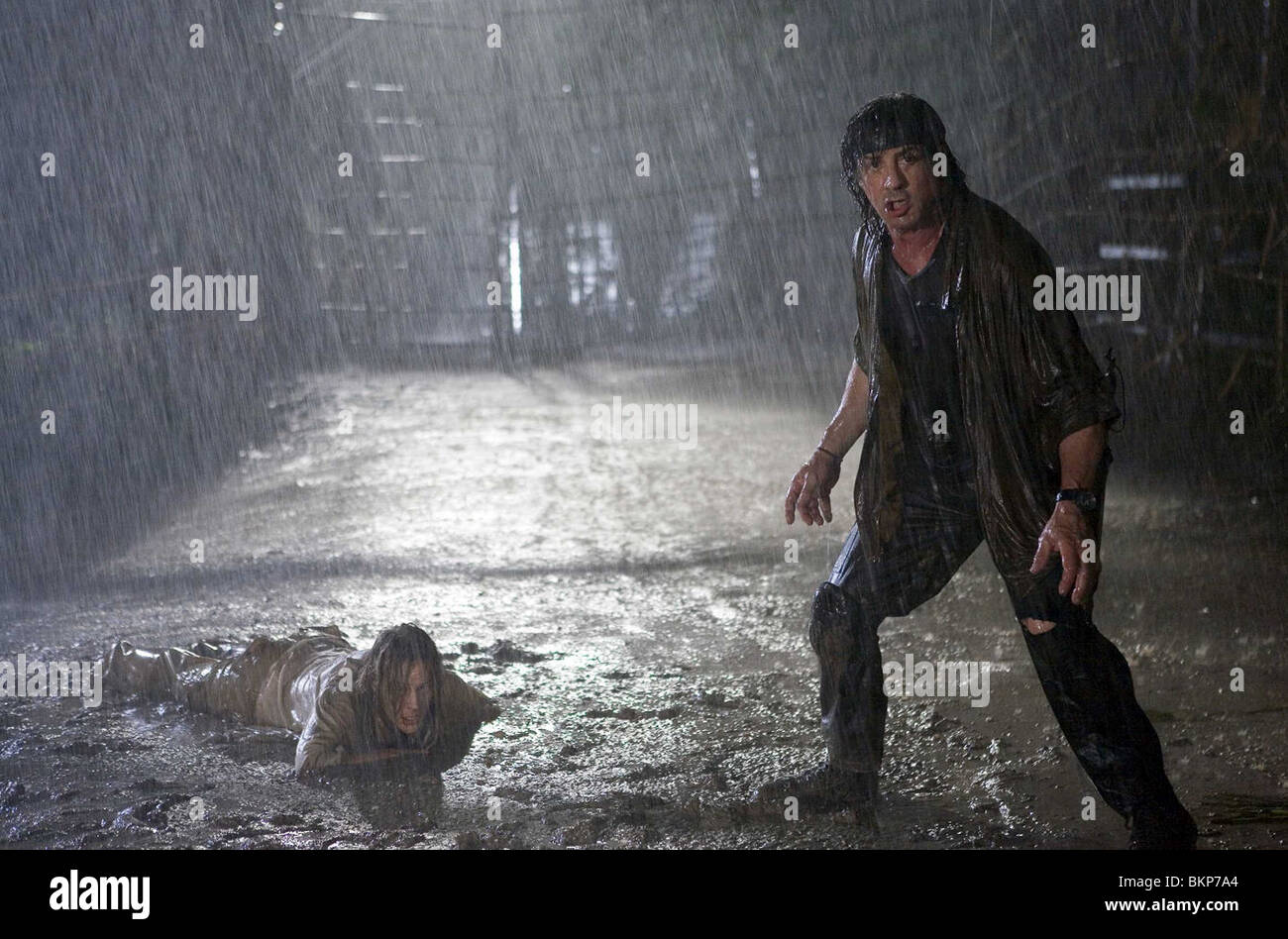 RAMBO 4 - John Rambo (2008) JULIE BENZ, Sylvester Stallone (DIR) RAM4 005 Foto Stock