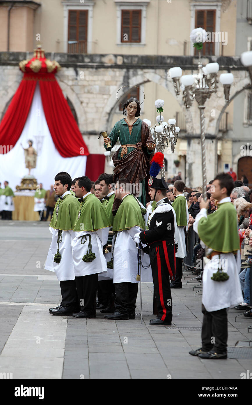 La domenica di Pasqua celebrazioni a Sulmona, Abruzzo, Italia Foto Stock